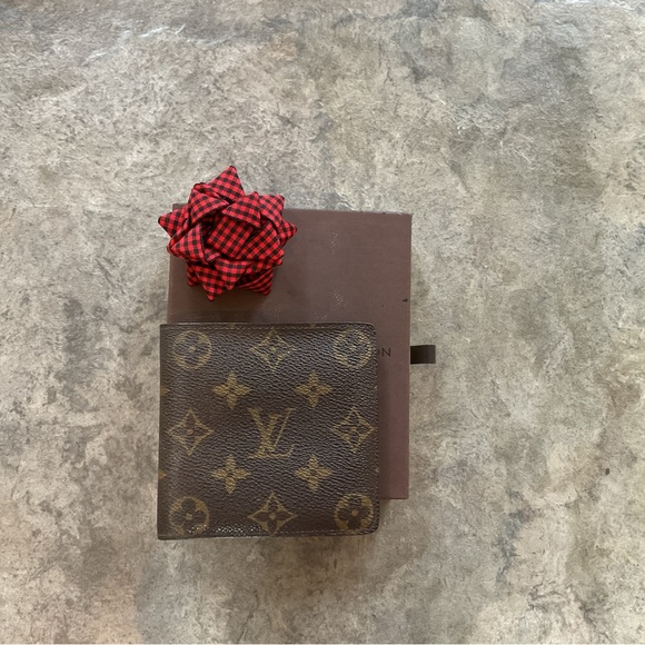 Louis Vuitton Men’s Wallet w/ Box - Picture 7 of 7